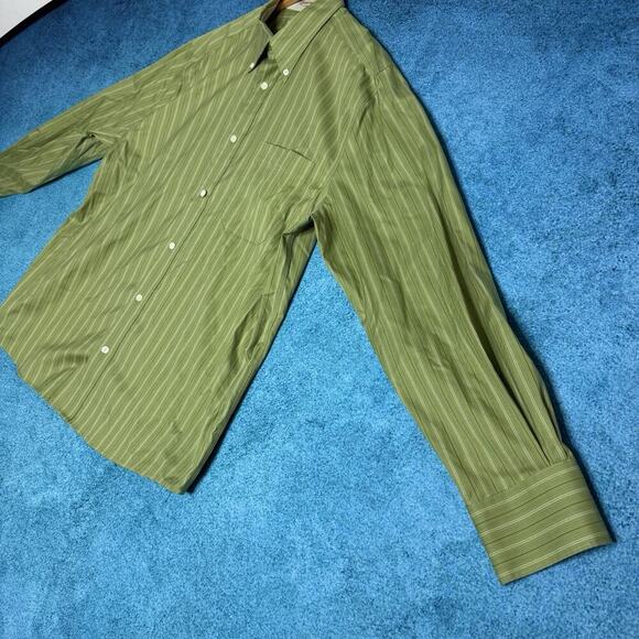 Eddie Bauer Men’s L Wrinkle-Free Green Button Down Shirt Cotton Long Sleeve - Picture 2 of 16